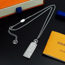 louis vuitton collier s_1270313